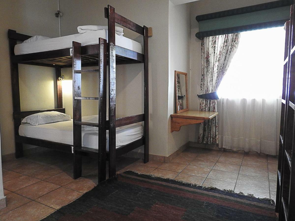 Hostel Mosselbay Backpackers Mossel Bay Zewnętrze zdjęcie